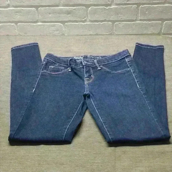 Mossimo Denim Mid - Rise Jegging Size: 00 #0046 - Picture 2 of 9